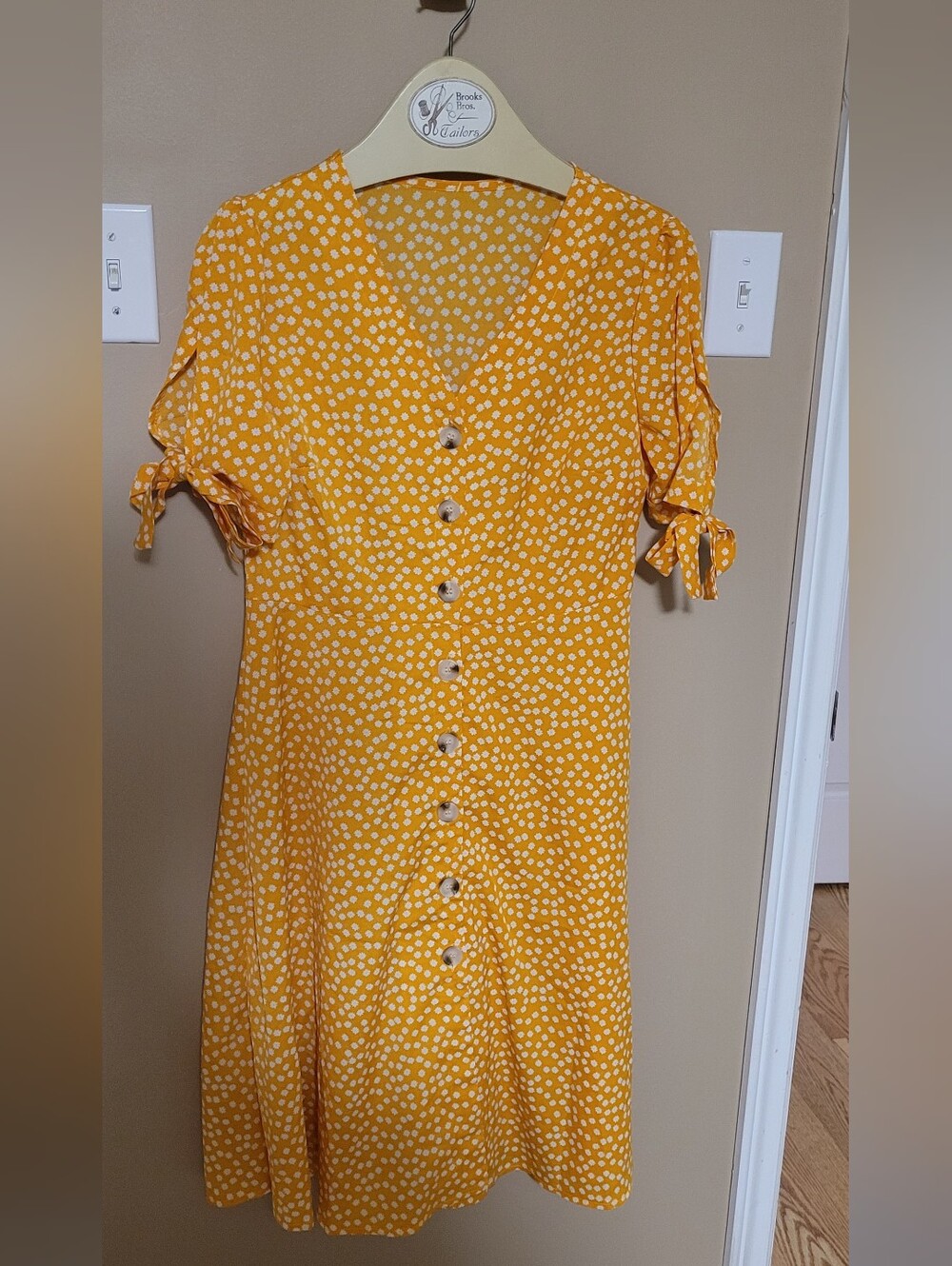 💜2 for $10💜 Bundle and save Yellow Dot Button-Front Dress